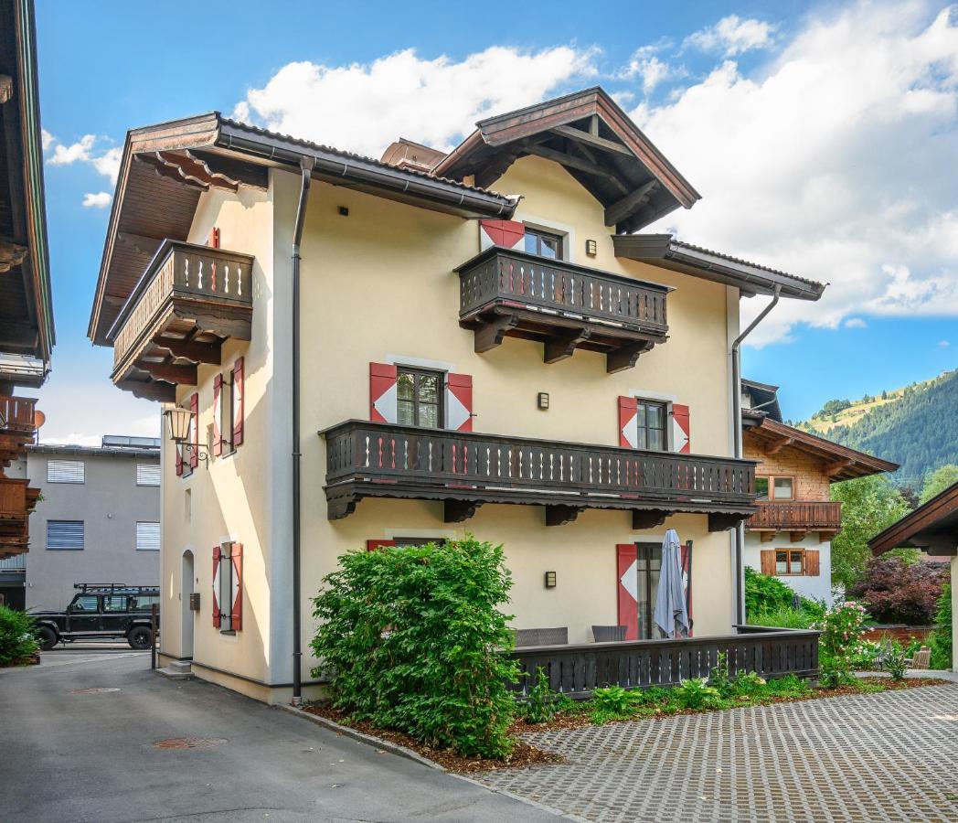 Stadtvilla Belle Kitz Im Zentrum Mit Sauna By Belle Stay Kitzbühel Zewnętrze zdjęcie