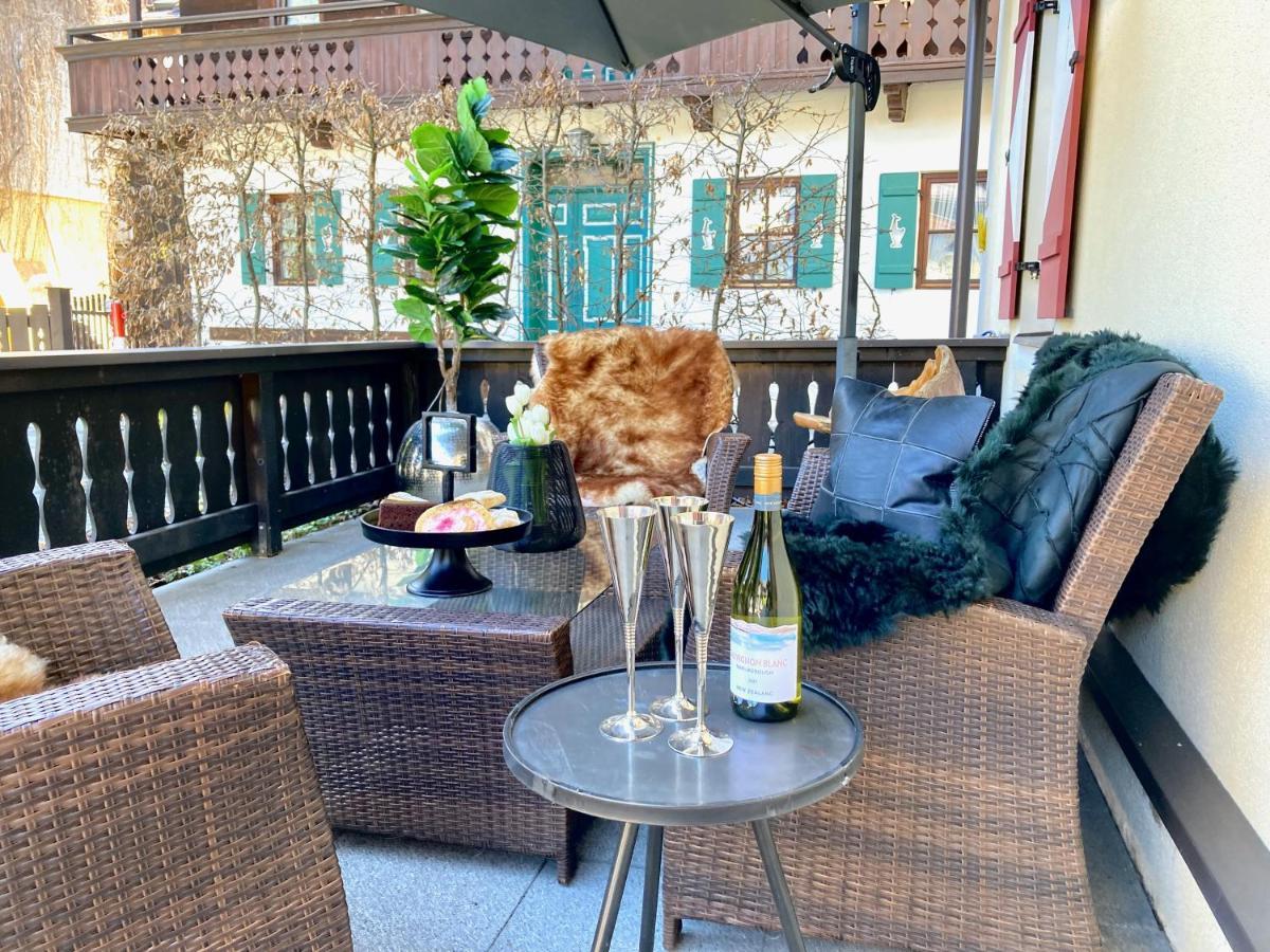 Stadtvilla Belle Kitz Im Zentrum Mit Sauna By Belle Stay Kitzbühel Zewnętrze zdjęcie